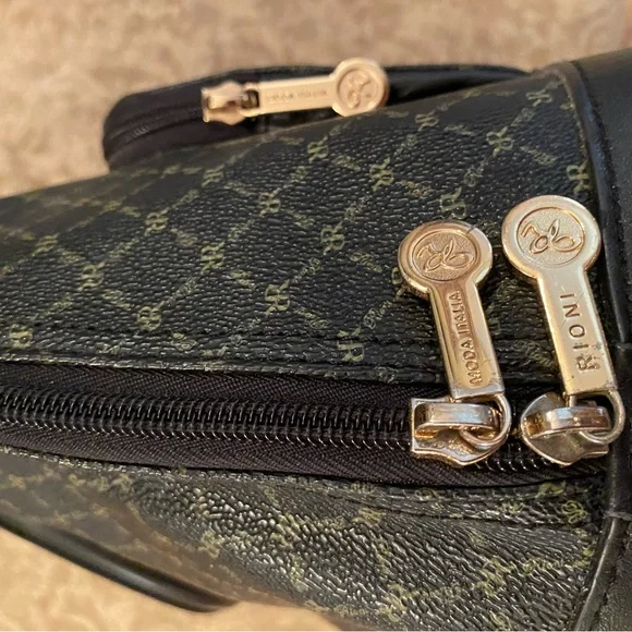 VGUC RIONI Elegant Italian Designer Handbag. - Picture 5 of 10